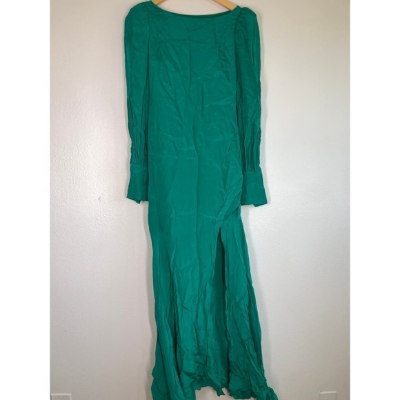 De La Vali Presley Gown Long Balloon Sleeves Green US 6 - Picture 7 of 16